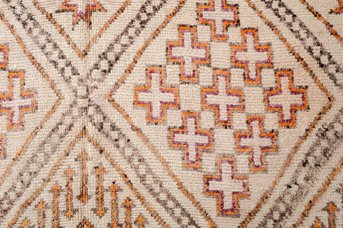 The Matrilineal Legacy: How Moroccan Rug Patterns Pass Through Generations