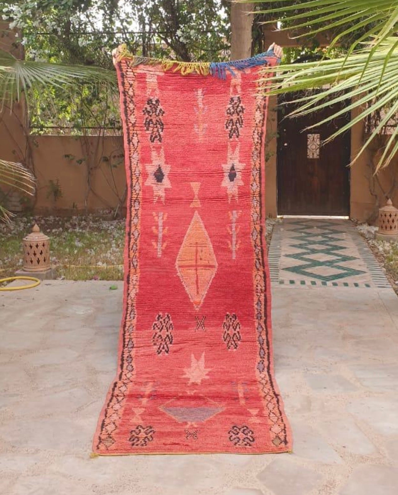 REZE |Vintage Runner