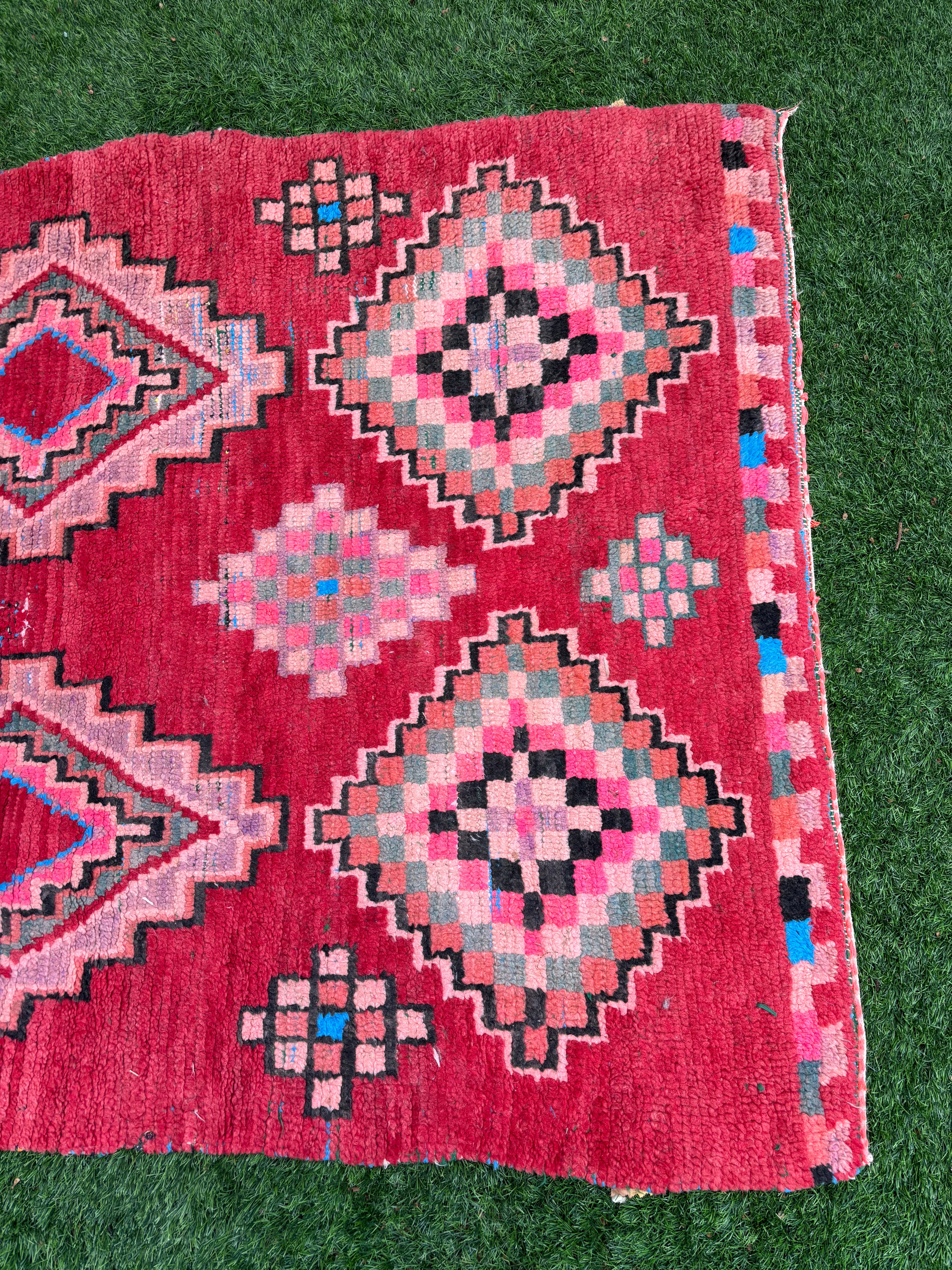 IMA | Vintage Runner