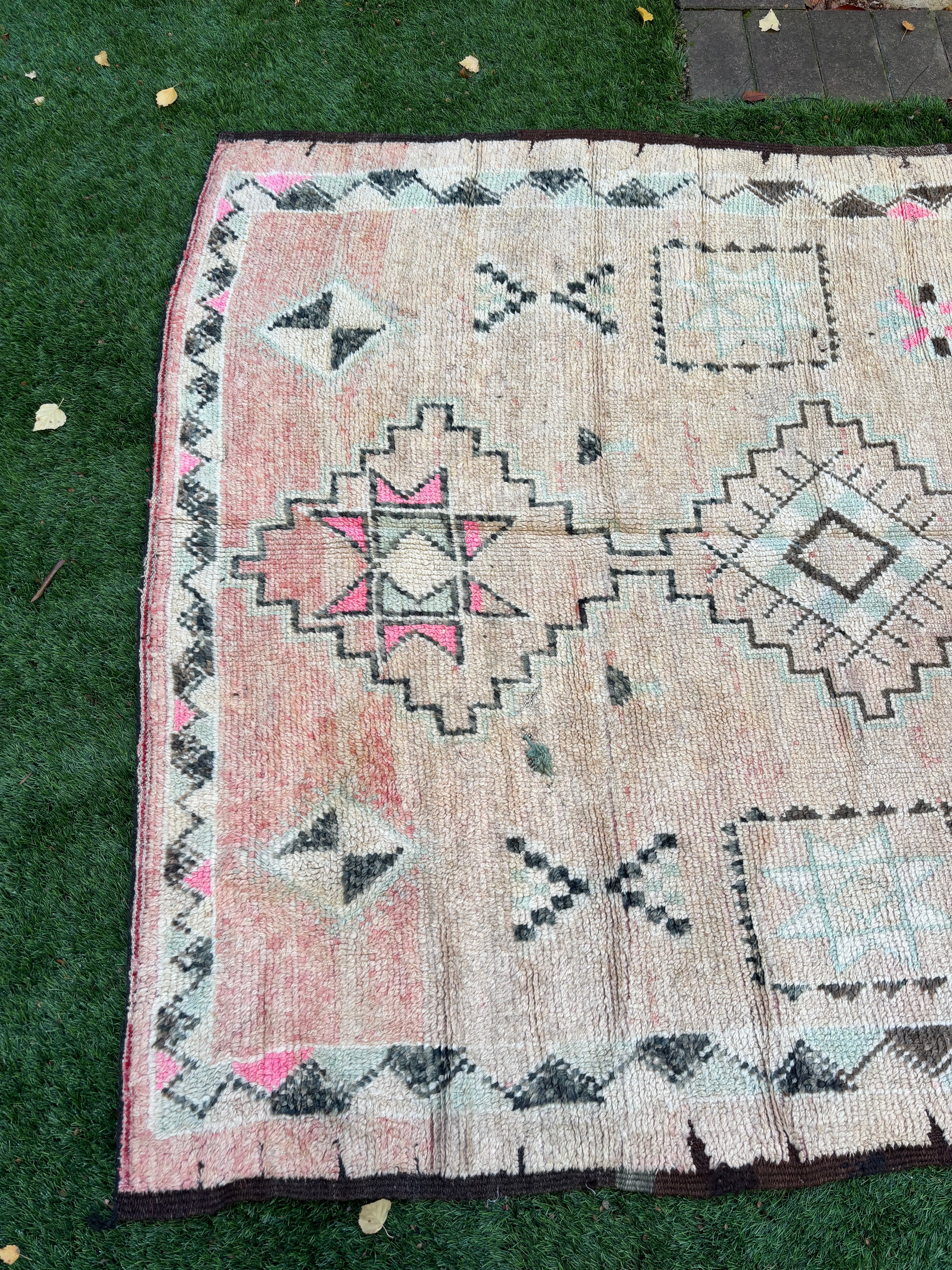 ZHARA | Vintage Boujaad Rug